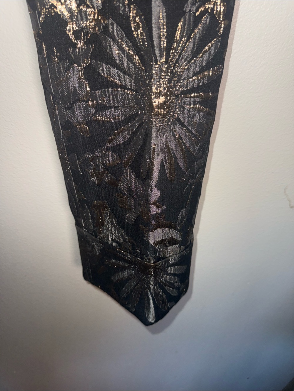 TRINA TURK Metallic Inlay Floral Dress Pants - Black & Gold 6 - Picture 3 of 5